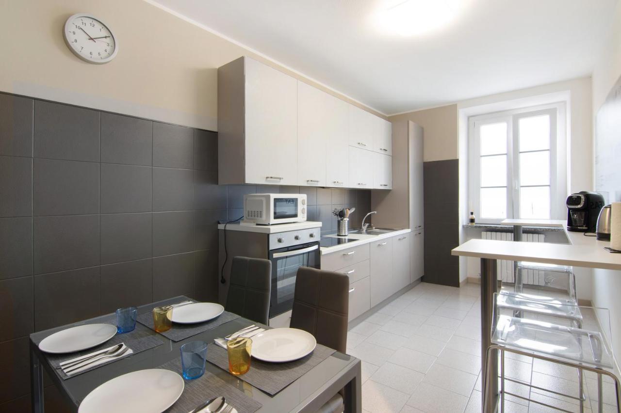 Colico Center Apartment ภายนอก รูปภาพ